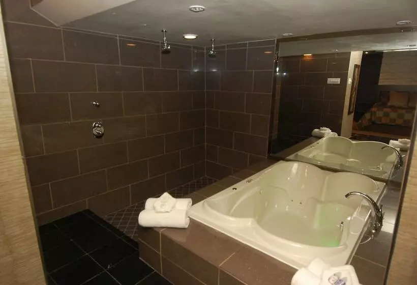 Motel Capri Et Suites