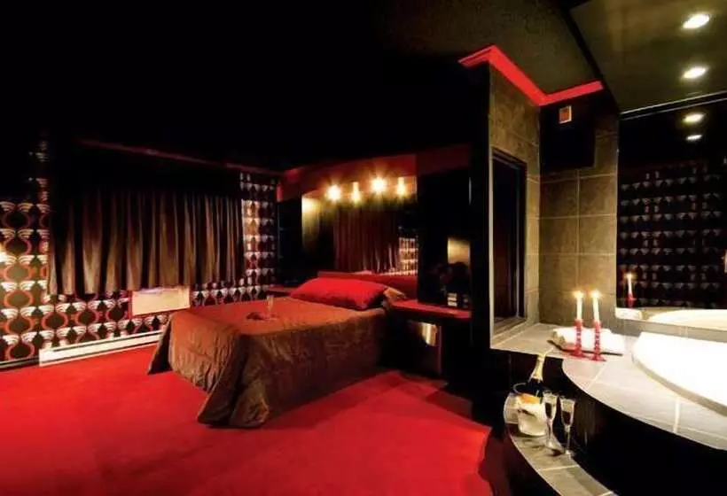 Motel Capri Et Suites