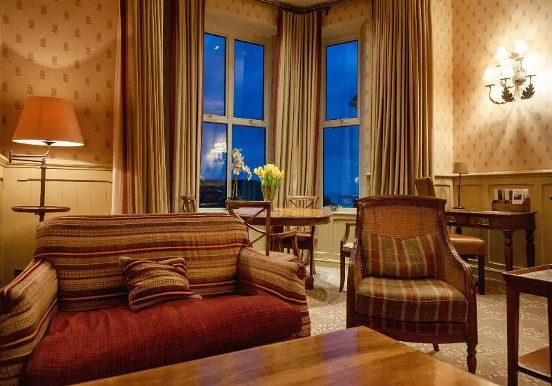 Mullion Cove Hotel & Spa