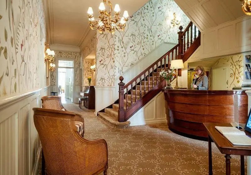Mullion Cove Hotel & Spa
