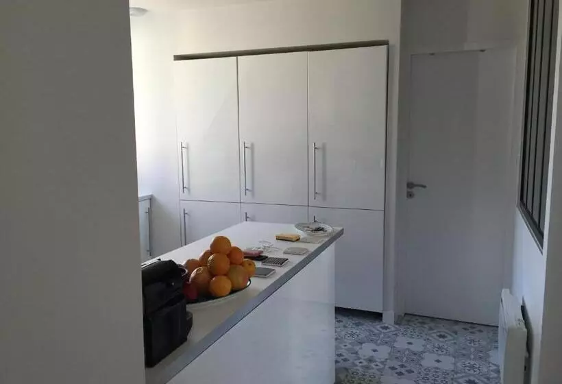 Appartement Design Ii   Port Du Rosmeur  Douarnenez