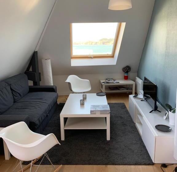 Appartement Design Ii   Port Du Rosmeur  Douarnenez