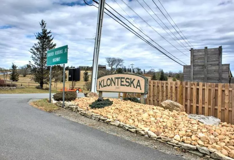 Klonteska Condominiums By Vci Real Estate Services