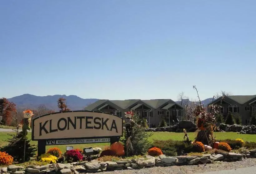 Klonteska Condominiums By Vci Real Estate Services