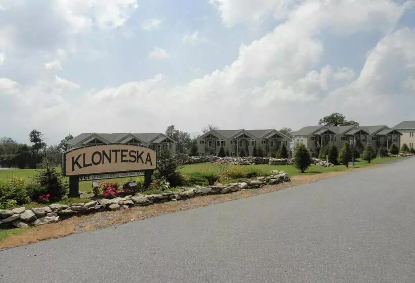 Klonteska Condominiums By Vci Real Estate Services