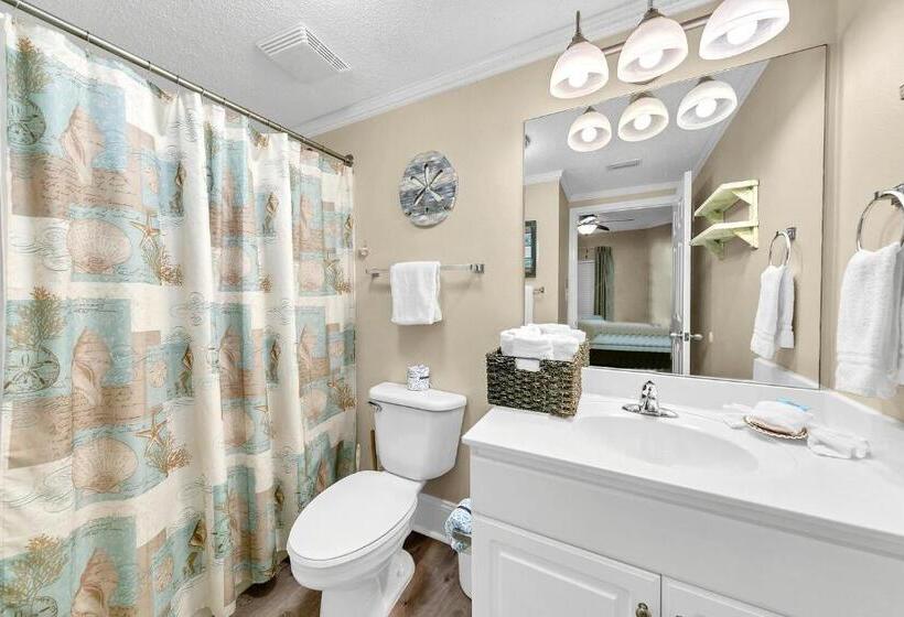 Majestic Beach Towers 1 301