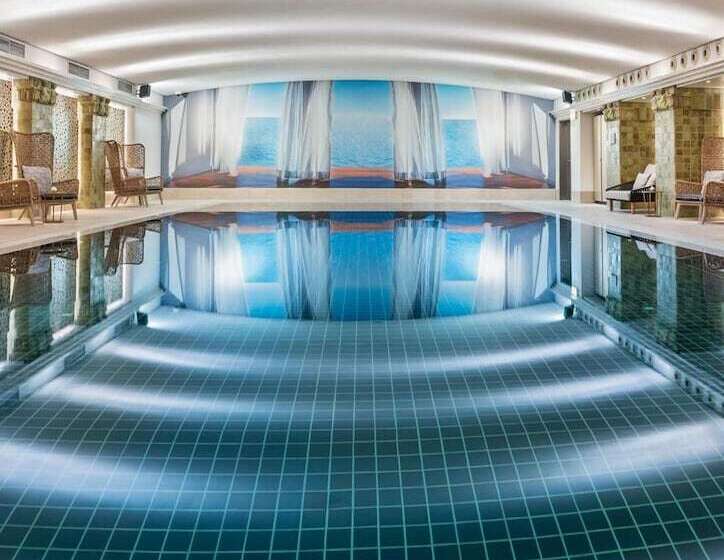 Apartment Residences At Park Hyatt