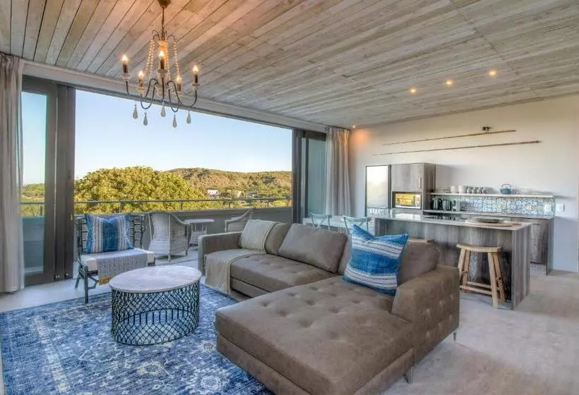 Majatalo The Quarter Deck