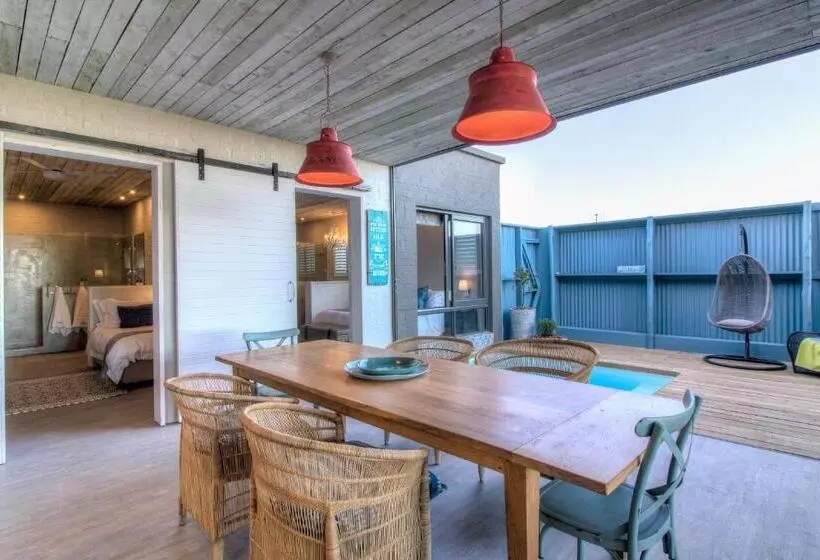 Majatalo The Quarter Deck