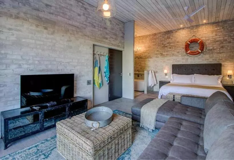 Majatalo The Quarter Deck