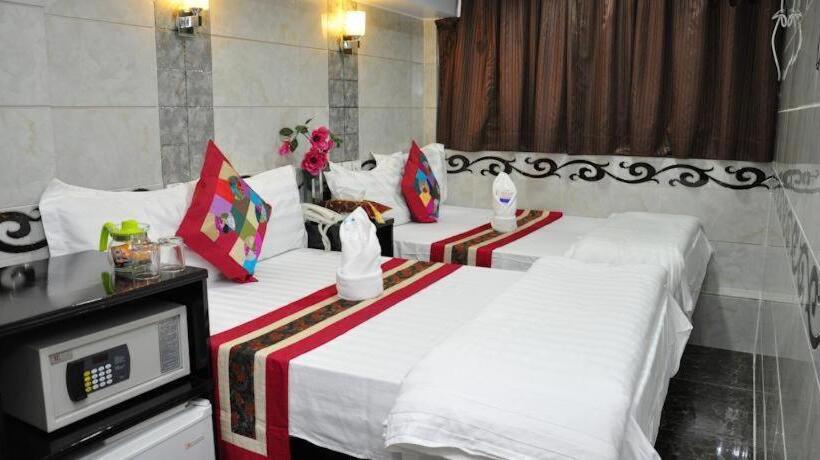 پانسیون Toronto Guest House