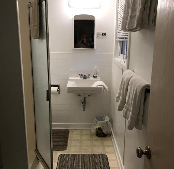 مبيت وإفطار Holiday Lodge Cabins