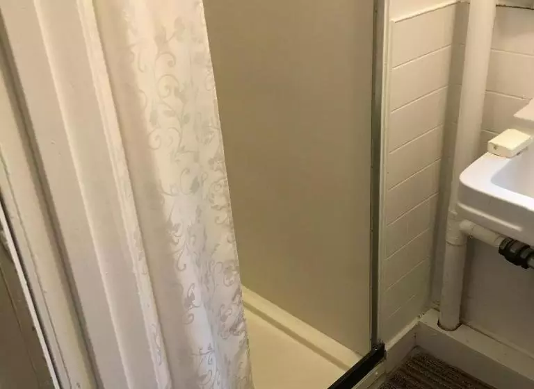 ベッドアンドブレックファースト Holiday Lodge Cabins