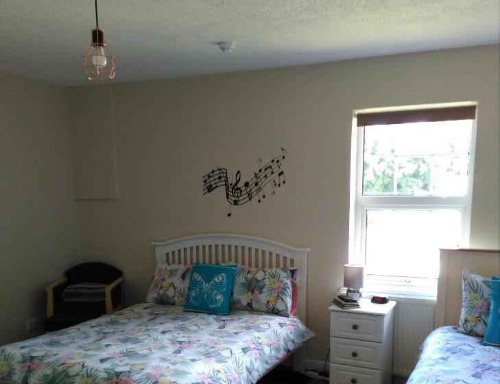 민박 The River House