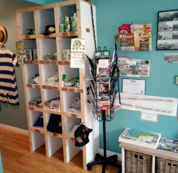 민박 The River House