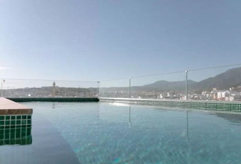 ホテル Estepona Plaza
