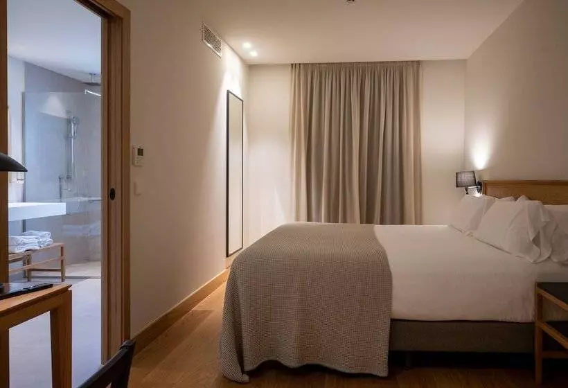 ホテル Estepona Plaza