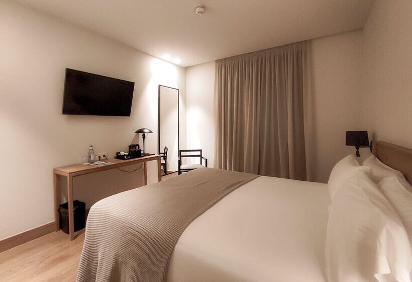 호텔 Estepona Plaza