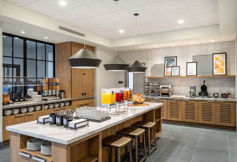 فندق Homewood Suites By Hilton Toledo Downtown