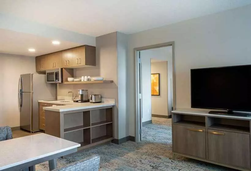 Hotelli Homewood Suites By Hilton Toledo Downtown
