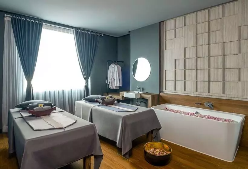 Hotelli Mercure Tangerang Centre