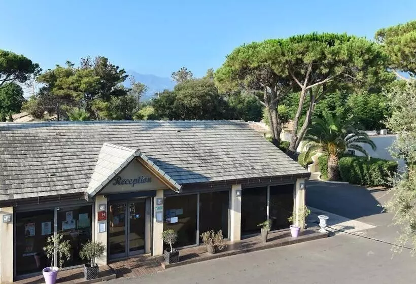 Hotelli & Restaurant San Pellegrino