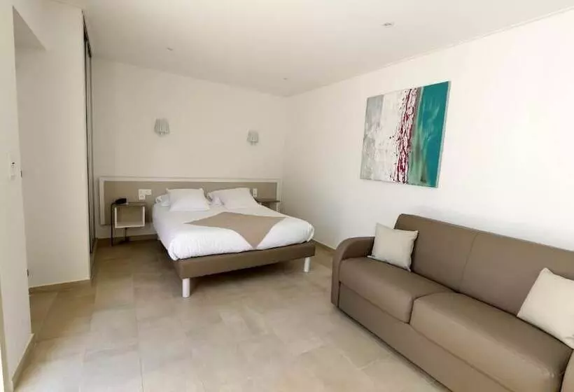 Hotelli & Restaurant San Pellegrino