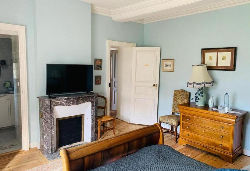 بنسيون Manoir De Trégaray