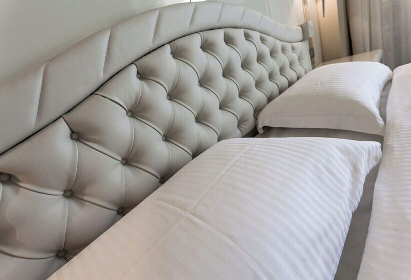 Garda Suite Hotel   Tonellihotels