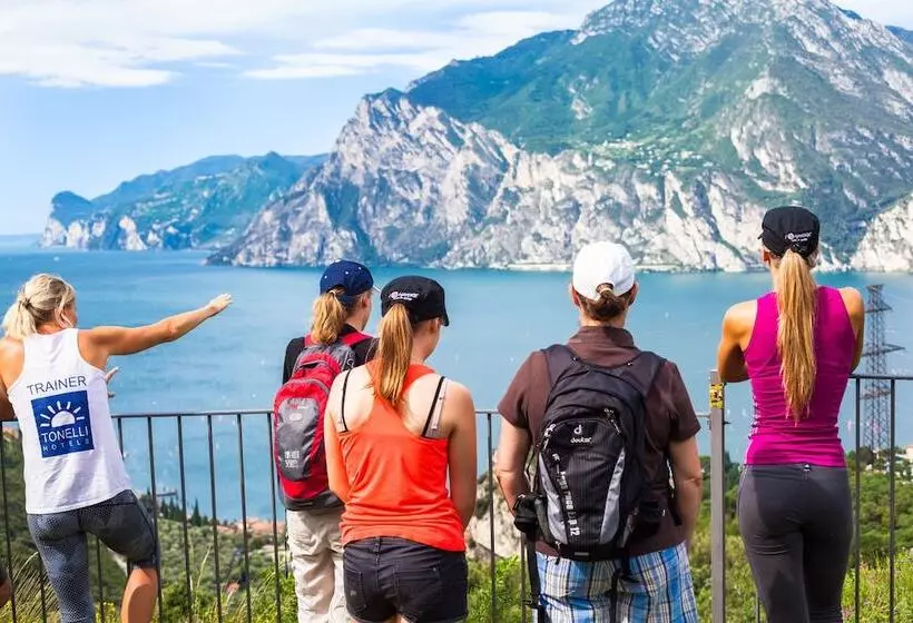 Garda Suite Hotel Tonellihotels