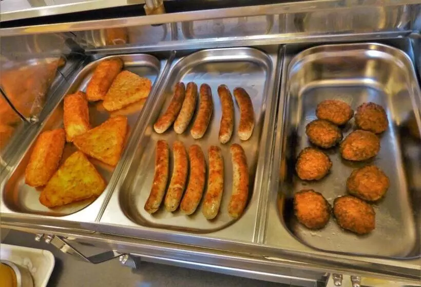 Отель Am Kurpark