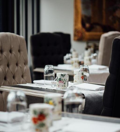 בית מלון כפרי Amirauté