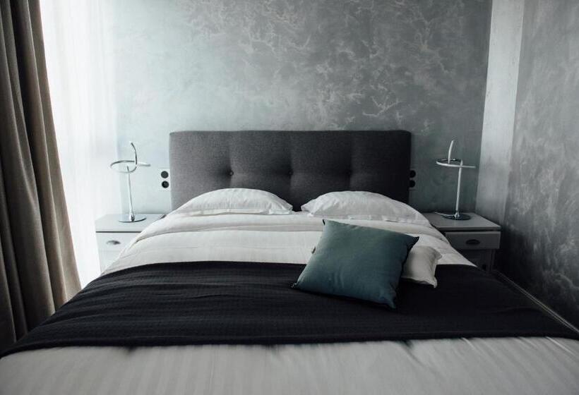 בית מלון כפרי Amirauté