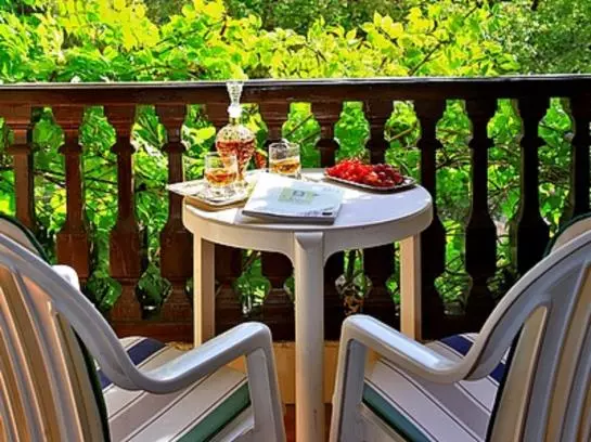 酒店 Auberge de L'Étang Bleu