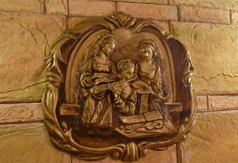 Boutique Hotel Boris Palace & Restaurant