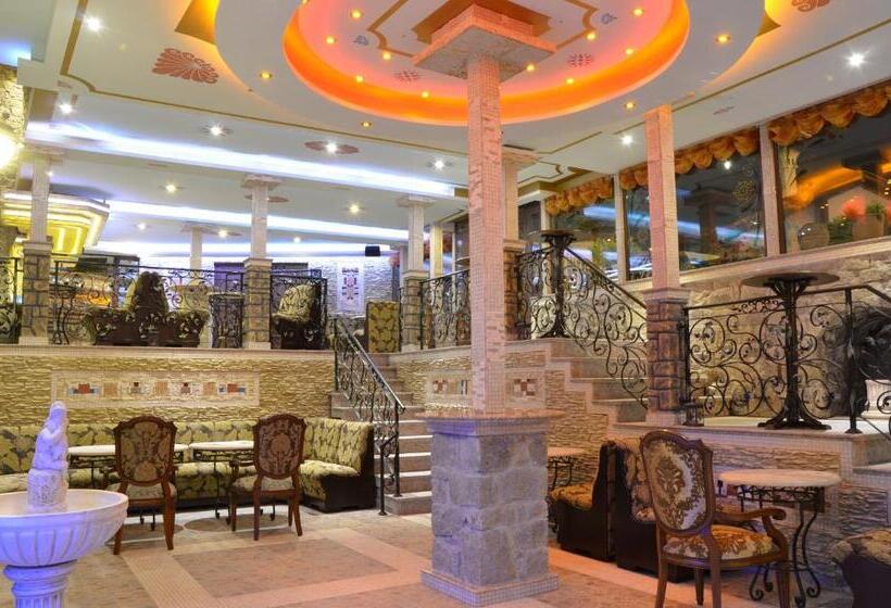 Boutique Hotel Boris Palace & Restaurant