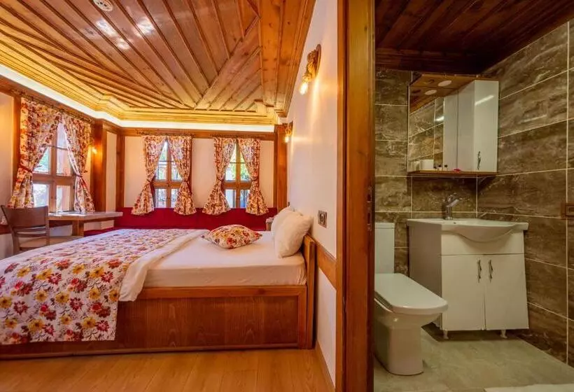 Hotelli Cesmeli Konak Garden