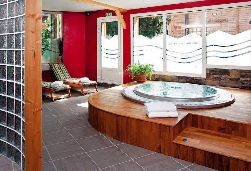 هتل Chalet Hôtel Alpage & Spa