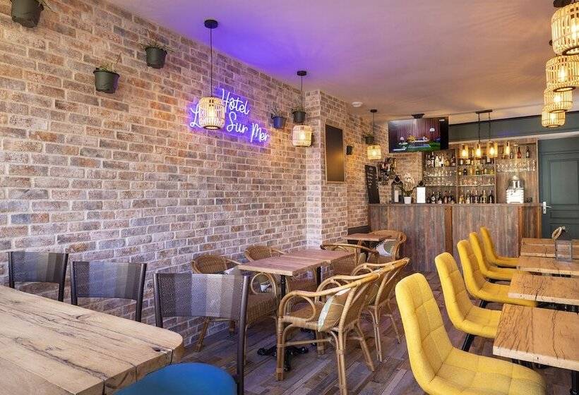 فندق De Lion Sur Mer