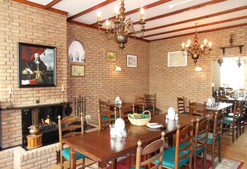 Отель De Ruyter