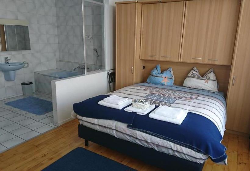 Отель De Ruyter