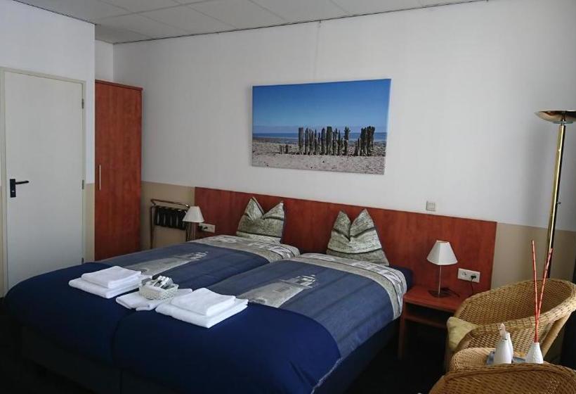 Отель De Ruyter