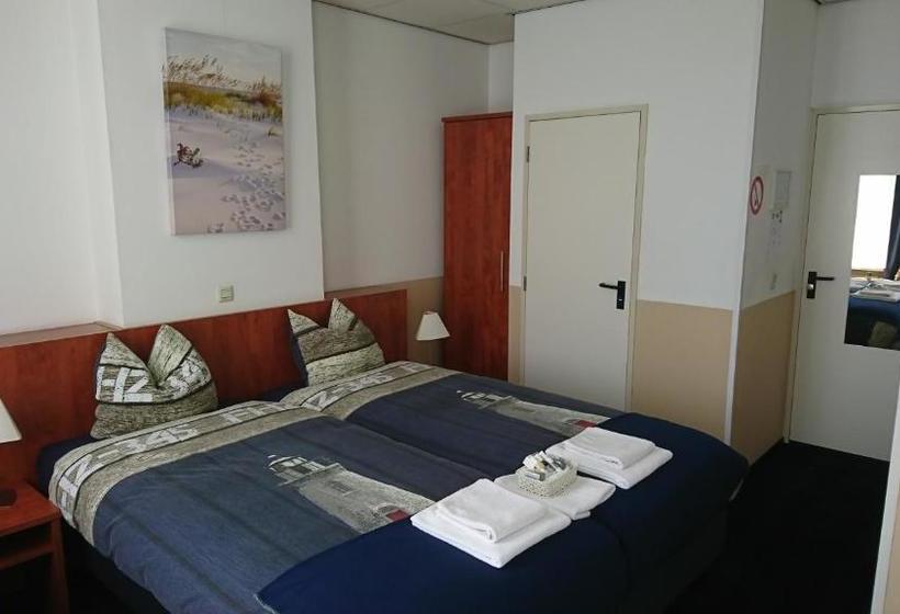 Отель De Ruyter