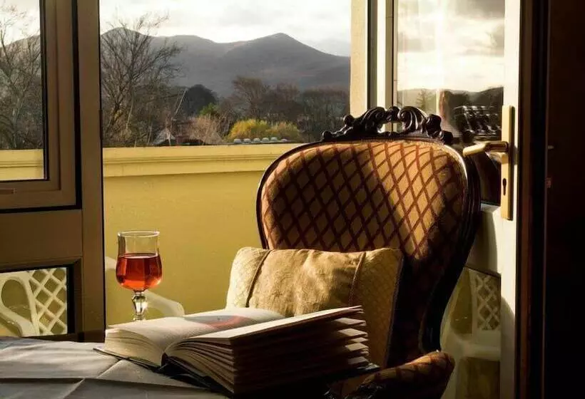 هتل Earls Court House