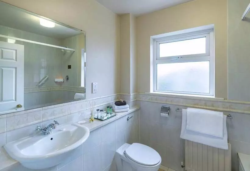 هتل Earls Court House