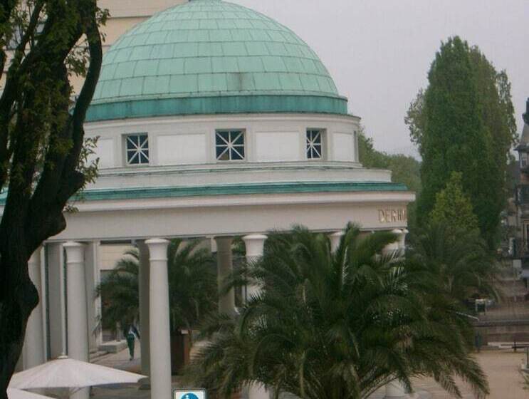 בית מלון כפרי Goethe