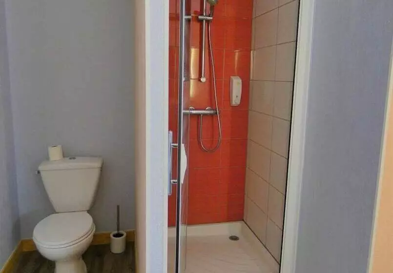 هتل Hôtel Azur Saint Junien Cit