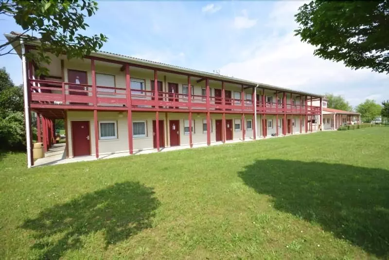 Отель Hôtel Lémand Lyon Est   Villefontaine