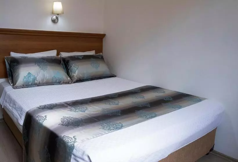 ホテル Kıspet Konak