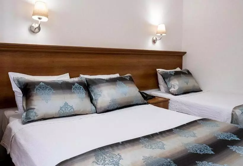 ホテル Kıspet Konak